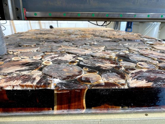 Resin Table Levelling